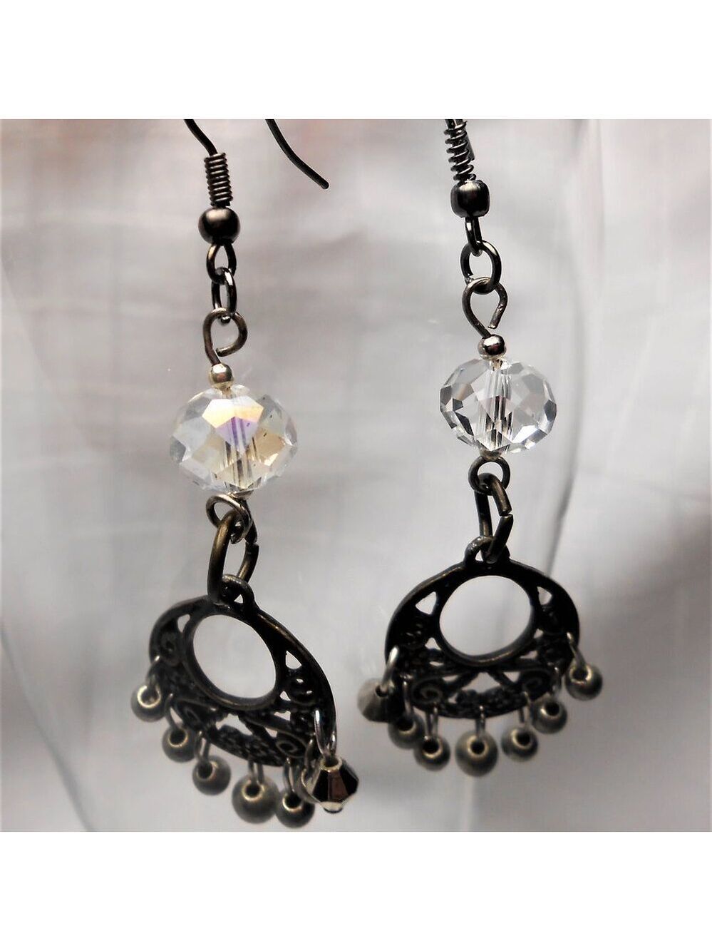No 955 Lightweight handmade Baladi-style earrings